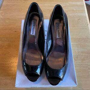 Steve Madden Pyper peep toe heels size 8.5